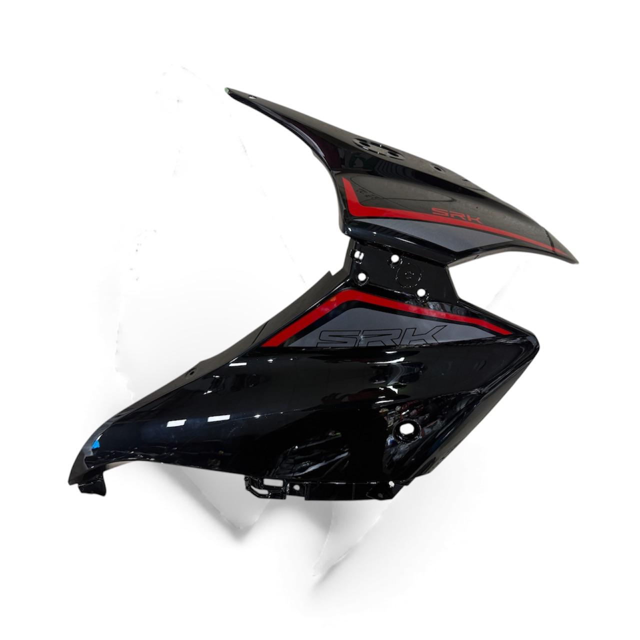 RKS SRK 125 R ÖN FAR PANELİ DEKORU SAĞ SİYAH