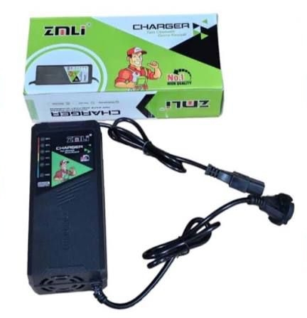 ZMLİ 60V20-24AH SARJ CİHJAZI DEVRE KESİCİLİ (5 AKÜLÜ)